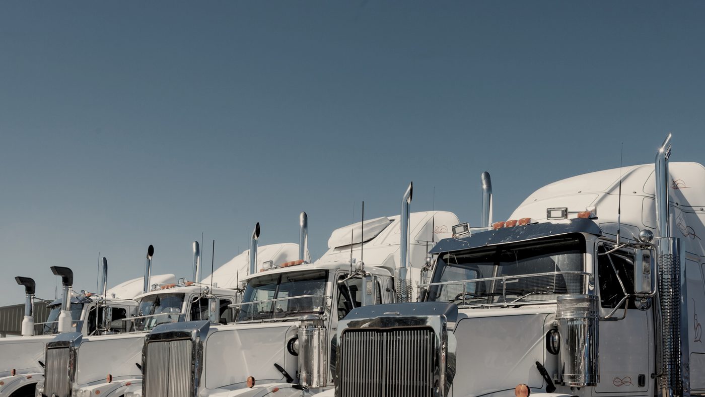 Trucks & Buses served by 365 Manufacturing custom exhaust systems
